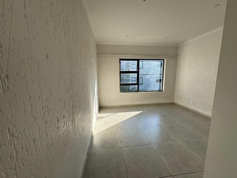 To Let 2 Bedroom Property for Rent in Sunninghill Gauteng