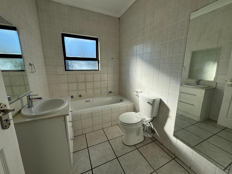 To Let 2 Bedroom Property for Rent in Sunninghill Gauteng