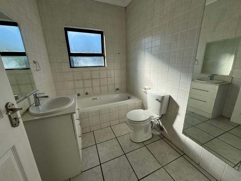 To Let 2 Bedroom Property for Rent in Sunninghill Gauteng