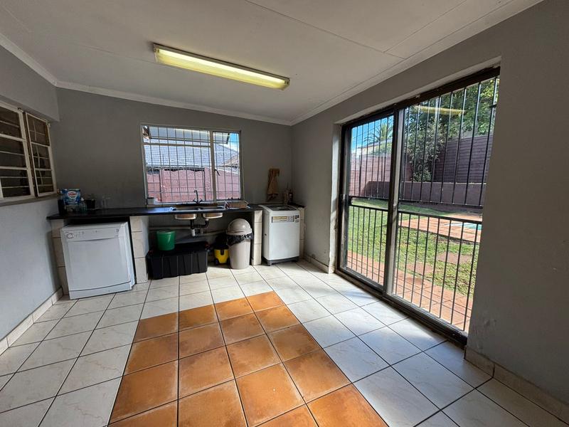 2 Bedroom Property for Sale in Whiteridge Gauteng