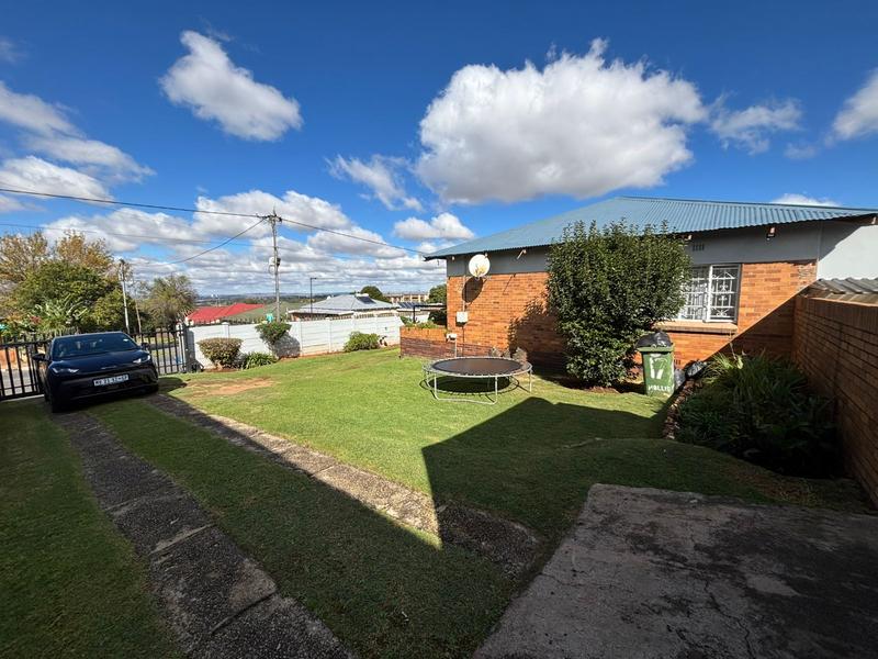 2 Bedroom Property for Sale in Whiteridge Gauteng
