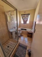 2 Bedroom Property for Sale in Sonneveld Gauteng