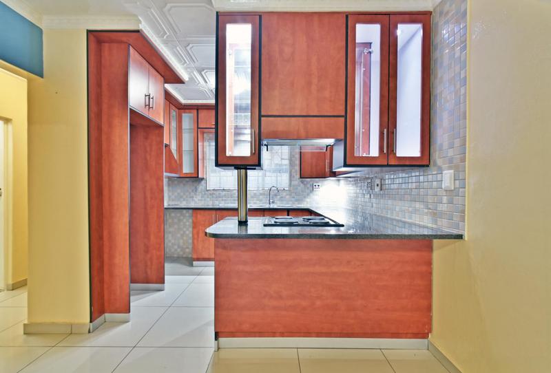 1 Bedroom Property for Sale in New Redruth Gauteng