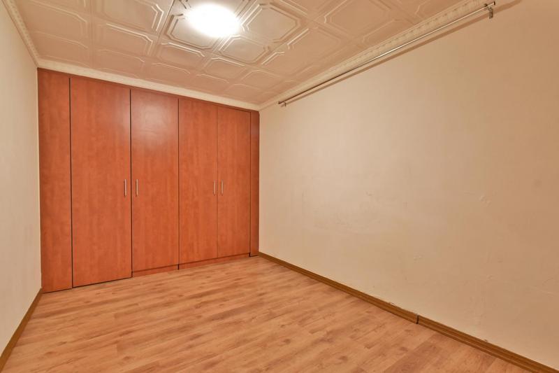 1 Bedroom Property for Sale in New Redruth Gauteng