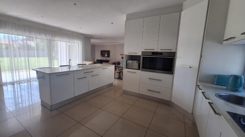 To Let 3 Bedroom Property for Rent in Midstream Ridge Gauteng