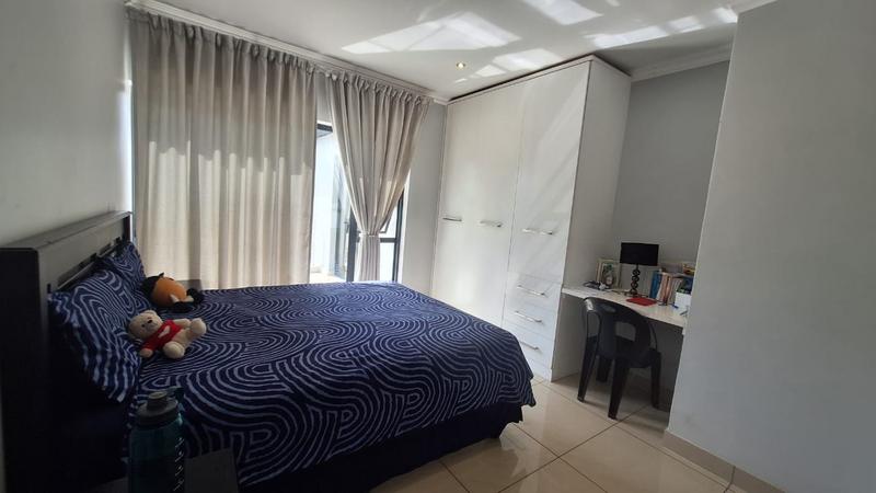 To Let 3 Bedroom Property for Rent in Midstream Ridge Gauteng