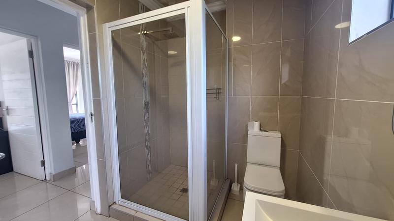 To Let 3 Bedroom Property for Rent in Midstream Ridge Gauteng