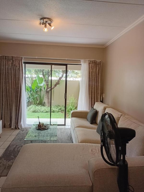 To Let 1 Bedroom Property for Rent in Paulshof Gauteng