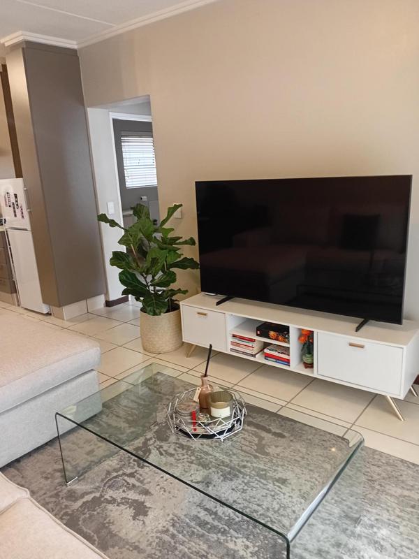 To Let 1 Bedroom Property for Rent in Paulshof Gauteng