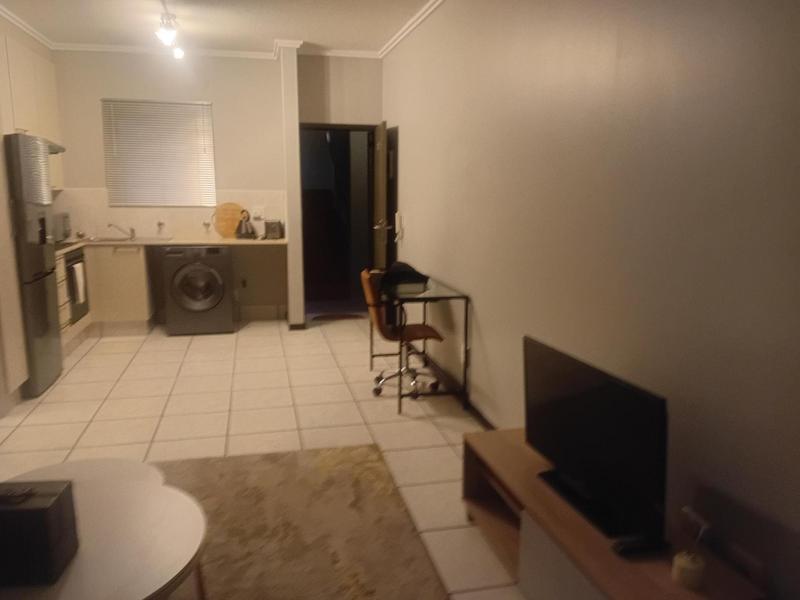 To Let 1 Bedroom Property for Rent in Paulshof Gauteng