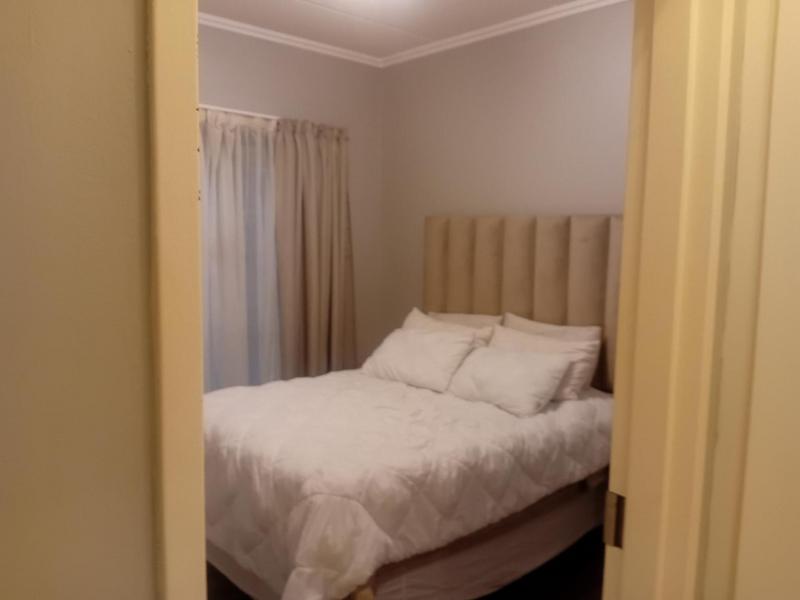 To Let 1 Bedroom Property for Rent in Paulshof Gauteng