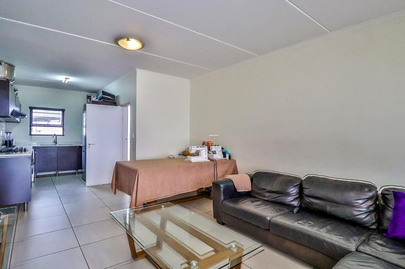 3 Bedroom Property for Sale in Greenstone Hill Gauteng