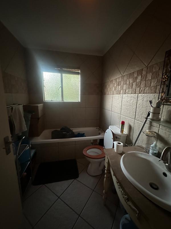 2 Bedroom Property for Sale in Eden Glen Gauteng