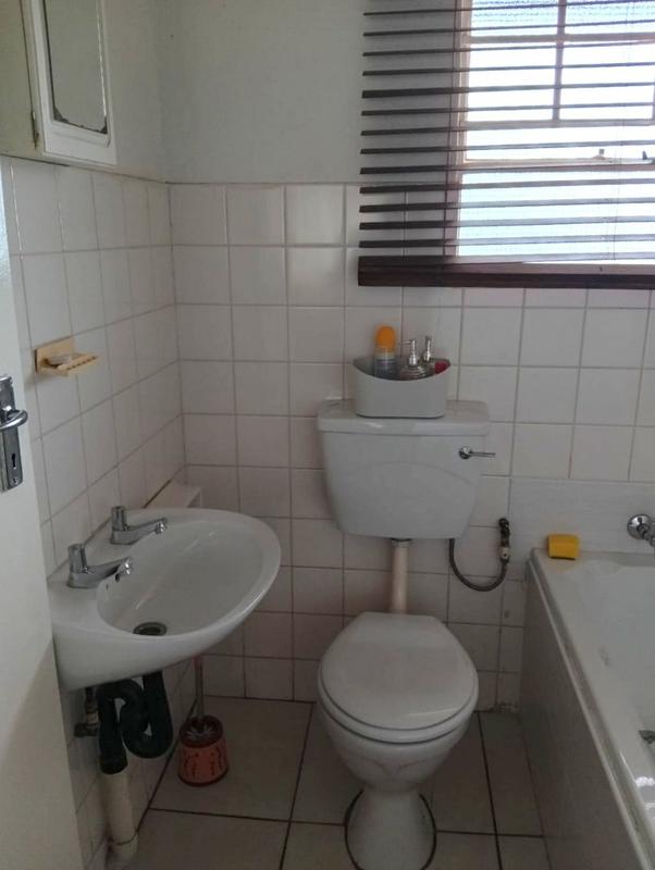 1 Bedroom Property for Sale in Lindhaven Gauteng