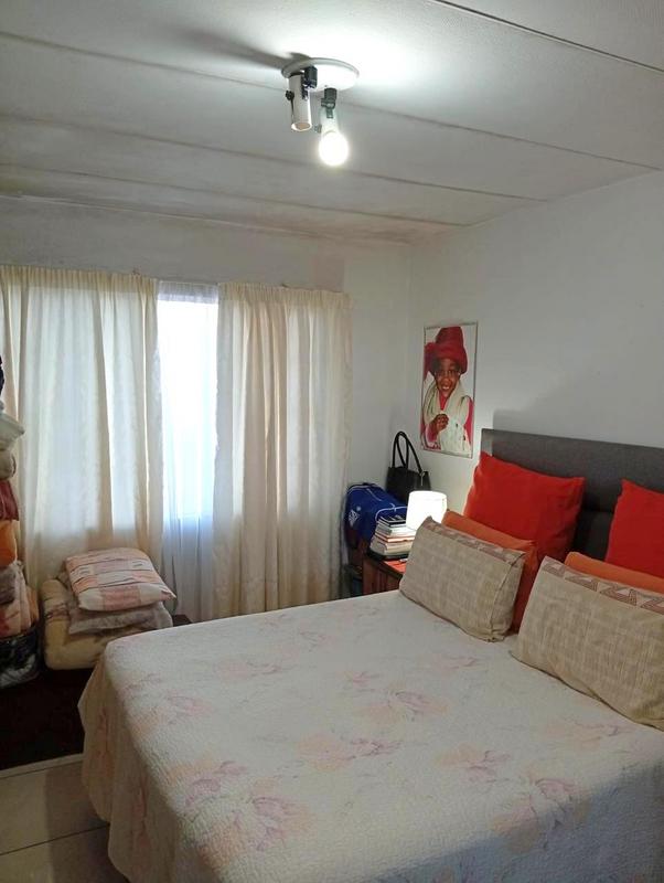 1 Bedroom Property for Sale in Lindhaven Gauteng