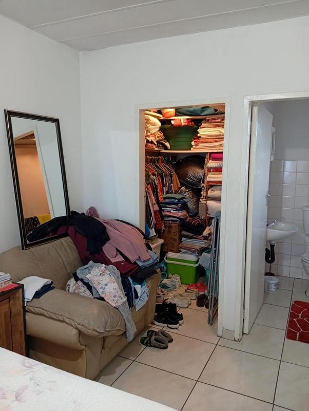 1 Bedroom Property for Sale in Lindhaven Gauteng