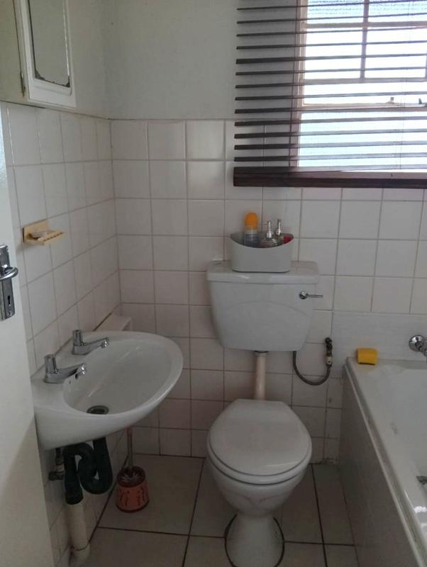 1 Bedroom Property for Sale in Lindhaven Gauteng