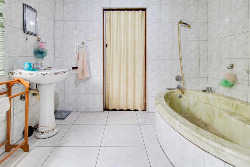 4 Bedroom Property for Sale in Riverlea Gauteng