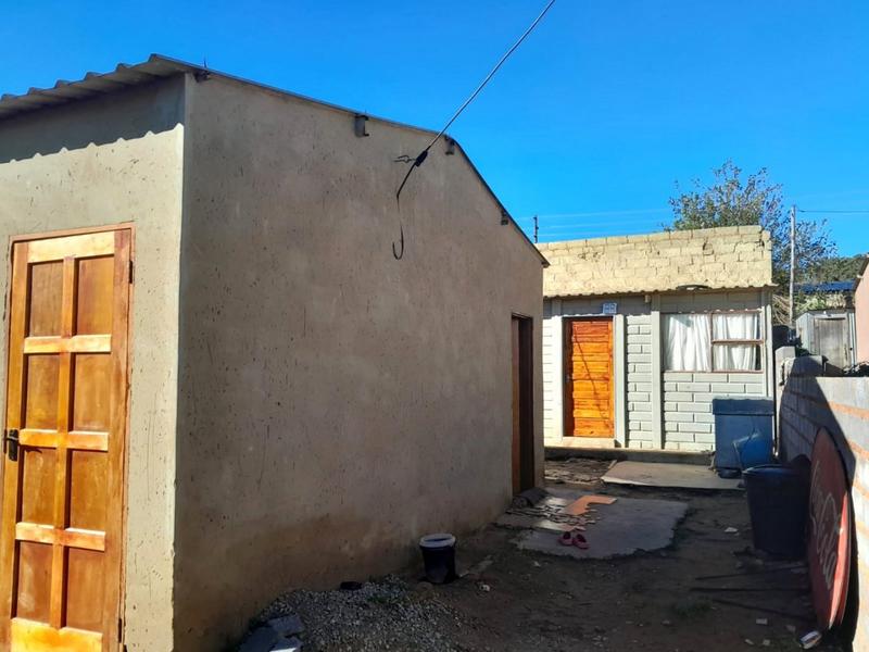 2 Bedroom Property for Sale in Sol Plaatjie Gauteng