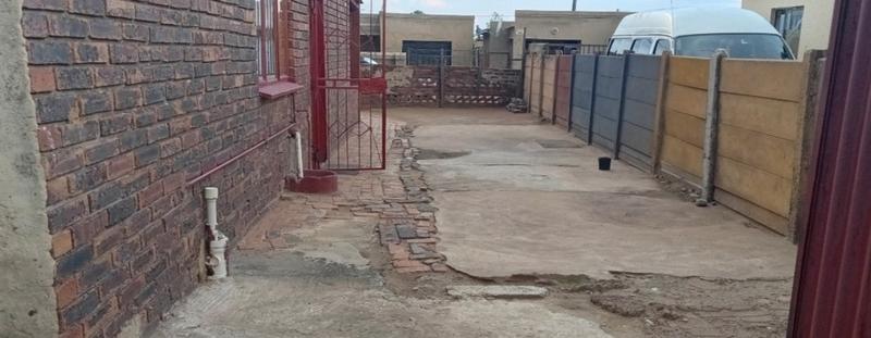 2 Bedroom Property for Sale in Bluegum View Gauteng