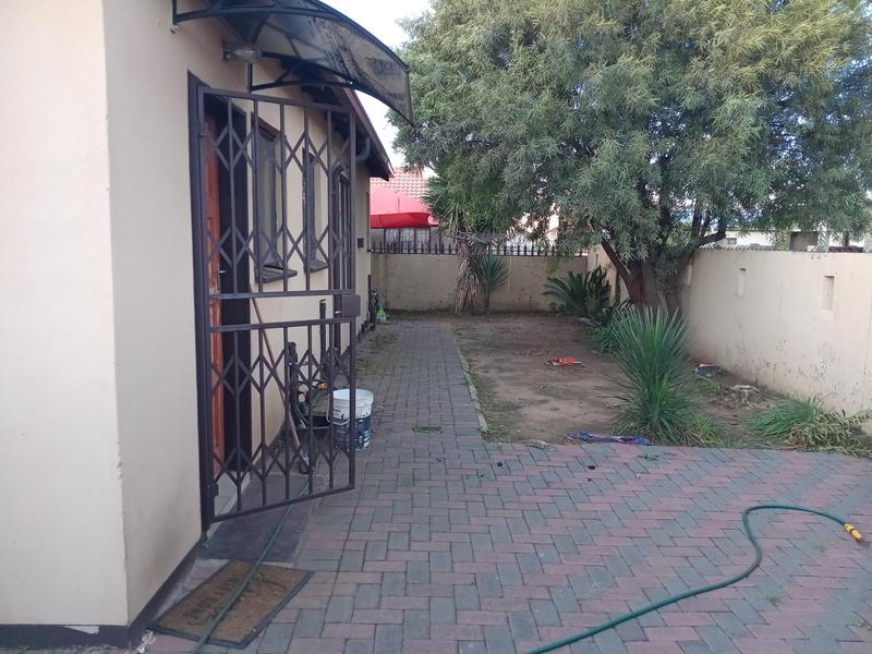 3 Bedroom Property for Sale in Vanderbijlpark CE 4 Gauteng