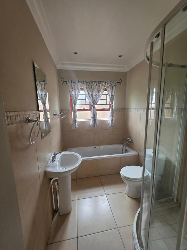 3 Bedroom Property for Sale in Terenure Gauteng