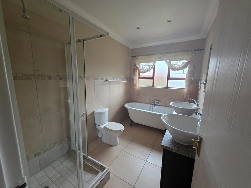3 Bedroom Property for Sale in Terenure Gauteng