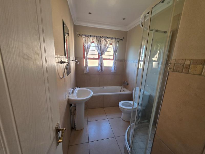 3 Bedroom Property for Sale in Terenure Gauteng