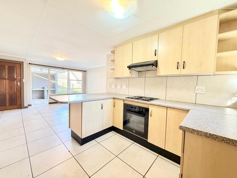 2 Bedroom Property for Sale in Bryanston Gauteng