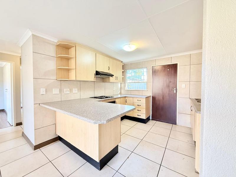 2 Bedroom Property for Sale in Bryanston Gauteng