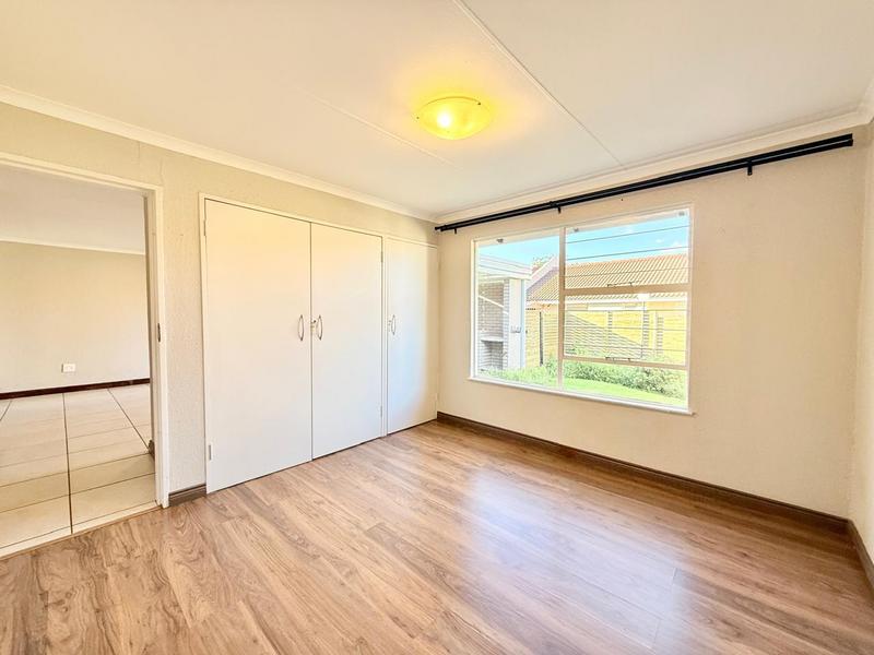 2 Bedroom Property for Sale in Bryanston Gauteng