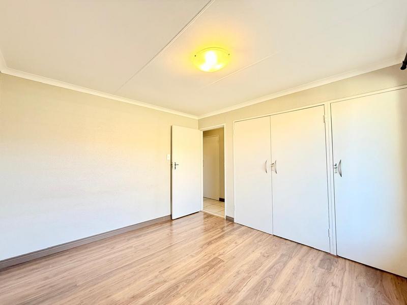 2 Bedroom Property for Sale in Bryanston Gauteng