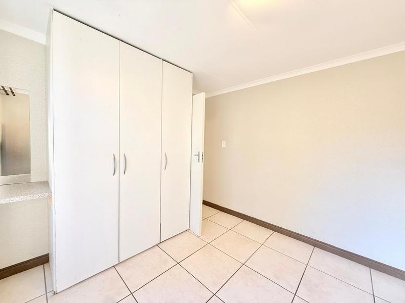 2 Bedroom Property for Sale in Bryanston Gauteng