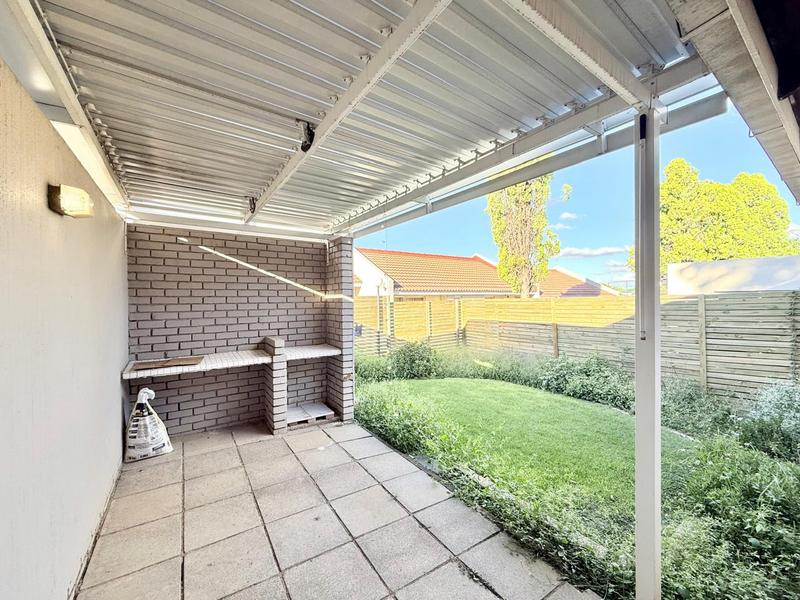 2 Bedroom Property for Sale in Bryanston Gauteng
