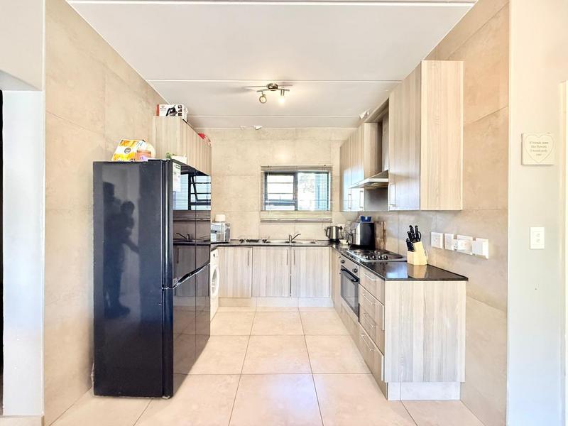 2 Bedroom Property for Sale in Fourways Gauteng