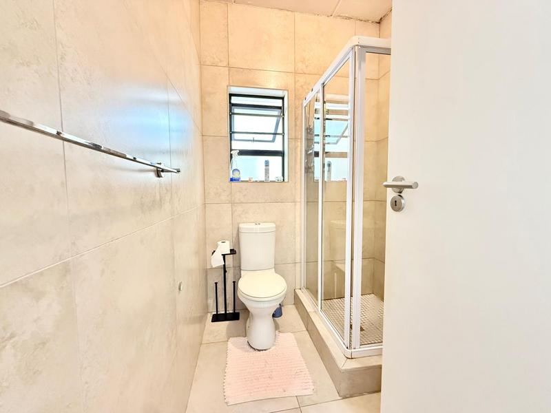 2 Bedroom Property for Sale in Fourways Gauteng
