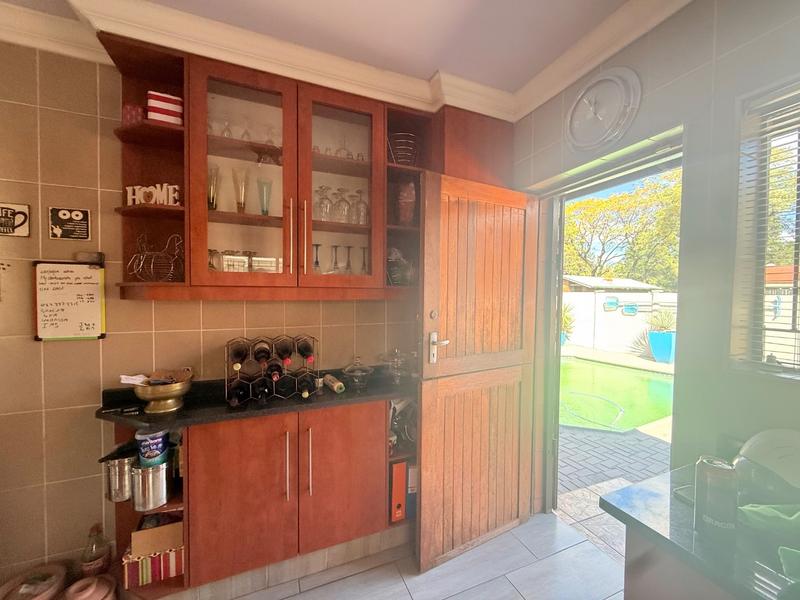 3 Bedroom Property for Sale in Vanderbijlpark CW 5 Gauteng