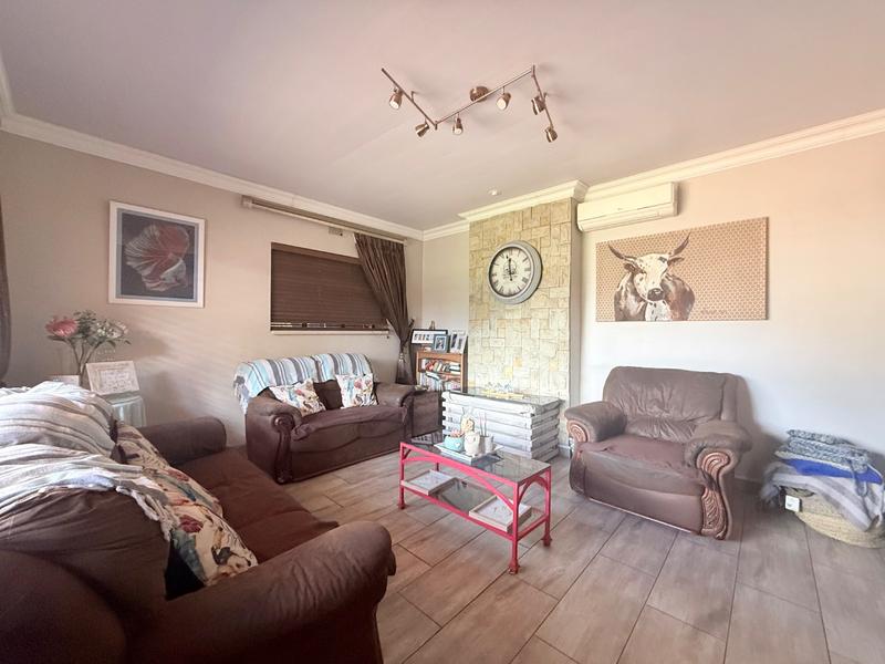 3 Bedroom Property for Sale in Vanderbijlpark CW 5 Gauteng