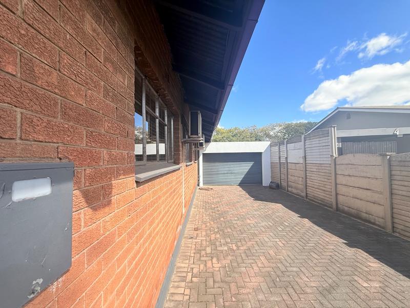 3 Bedroom Property for Sale in Vanderbijlpark CW 5 Gauteng
