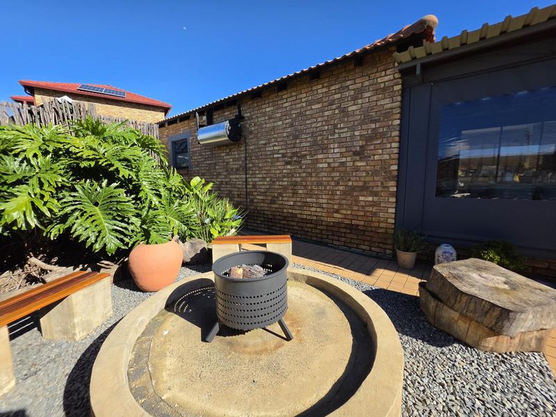 3 Bedroom Property for Sale in New Market Gauteng
