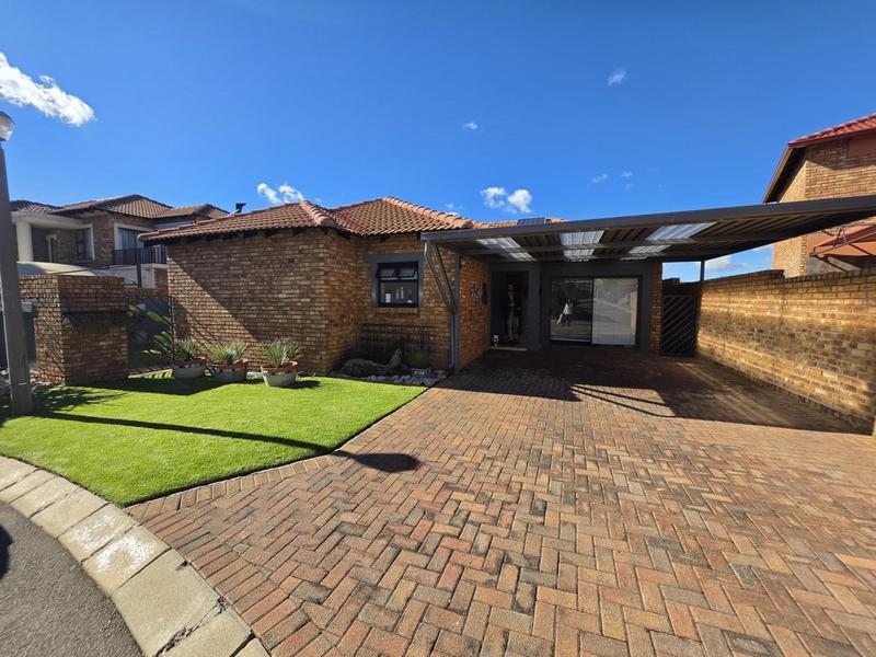 3 Bedroom Property for Sale in New Market Gauteng
