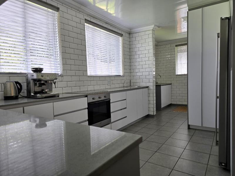 3 Bedroom Property for Sale in Randhart Gauteng