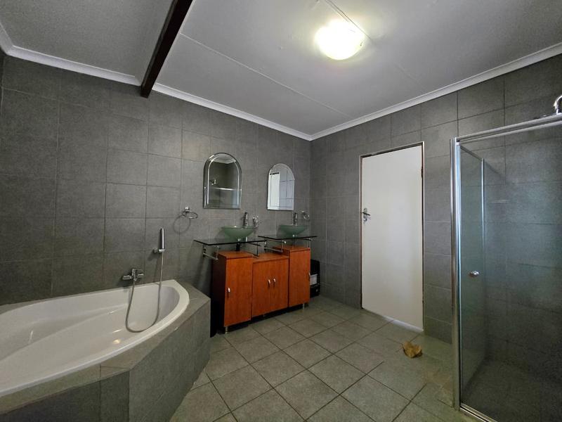 3 Bedroom Property for Sale in Randhart Gauteng