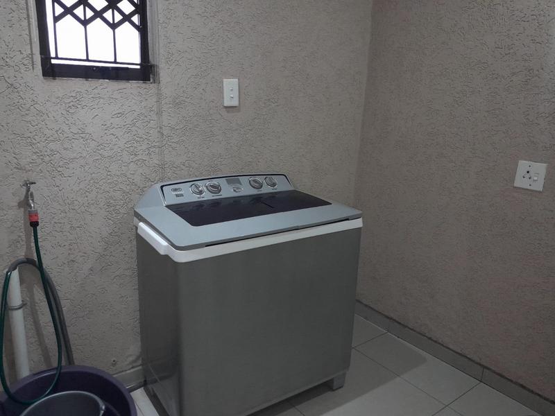 3 Bedroom Property for Sale in Lotus Gardens Gauteng