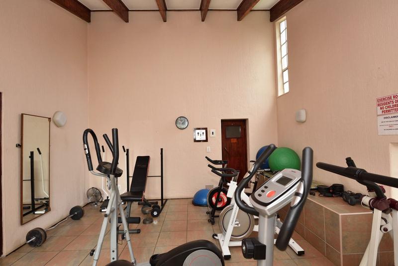 1 Bedroom Property for Sale in Bedford Park Gauteng