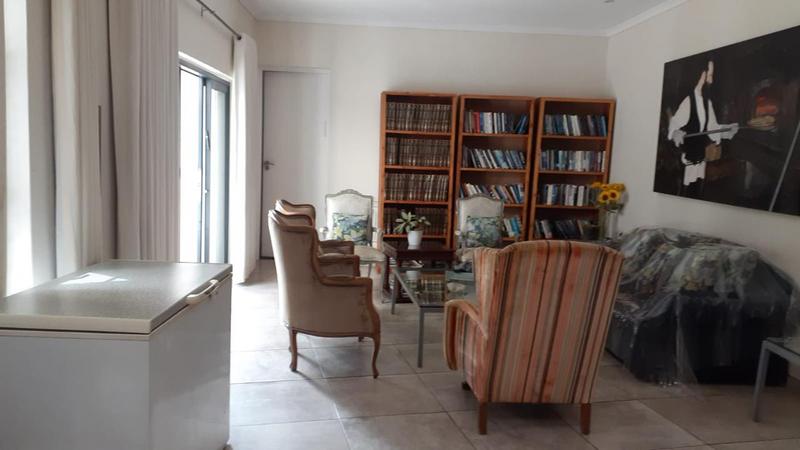 To Let 5 Bedroom Property for Rent in Glenhazel Gauteng