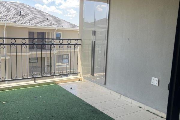 To Let 2 Bedroom Property for Rent in Fourways Gauteng