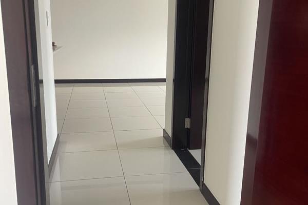 To Let 2 Bedroom Property for Rent in Fourways Gauteng
