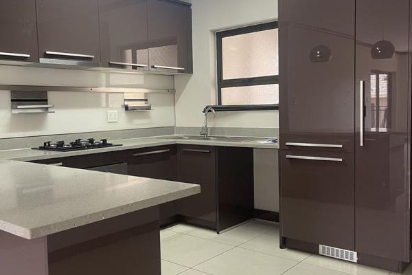 To Let 2 Bedroom Property for Rent in Fourways Gauteng
