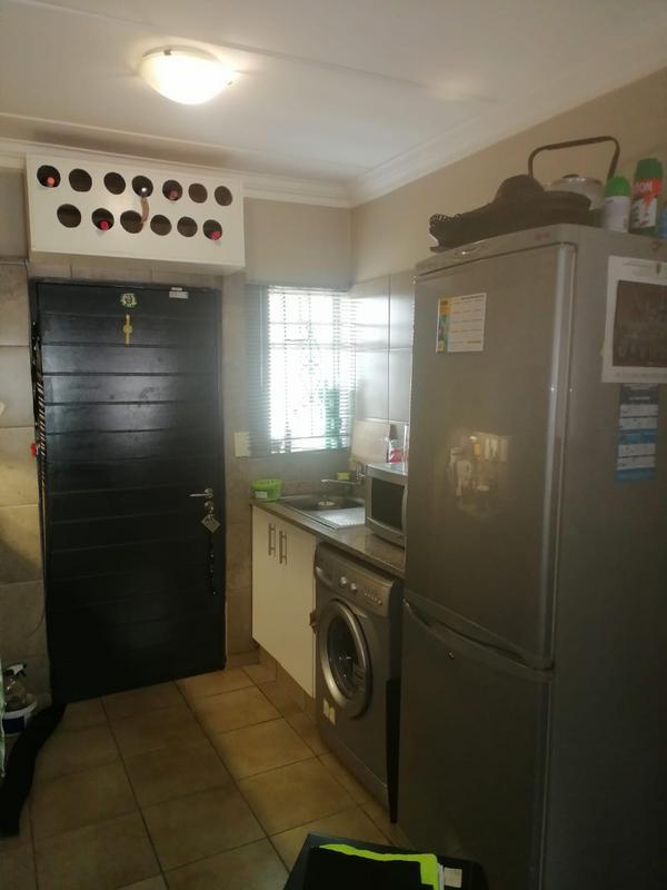 2 Bedroom Property for Sale in Fleurhof Gauteng
